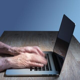How best to keyword images for microstock agencies