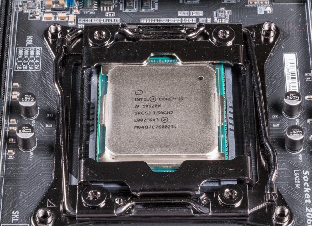 Intel core 19 10920X processor in new computer build